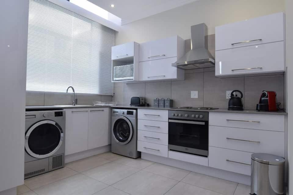 Elridge Living Appartement Boksburg Buitenkant foto
